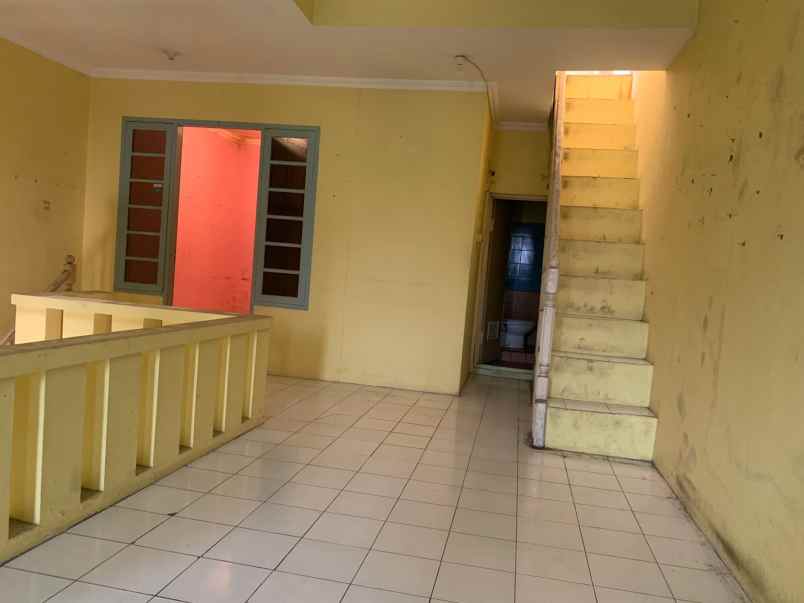 dijual rumah kelapa kopyor kelapa gading