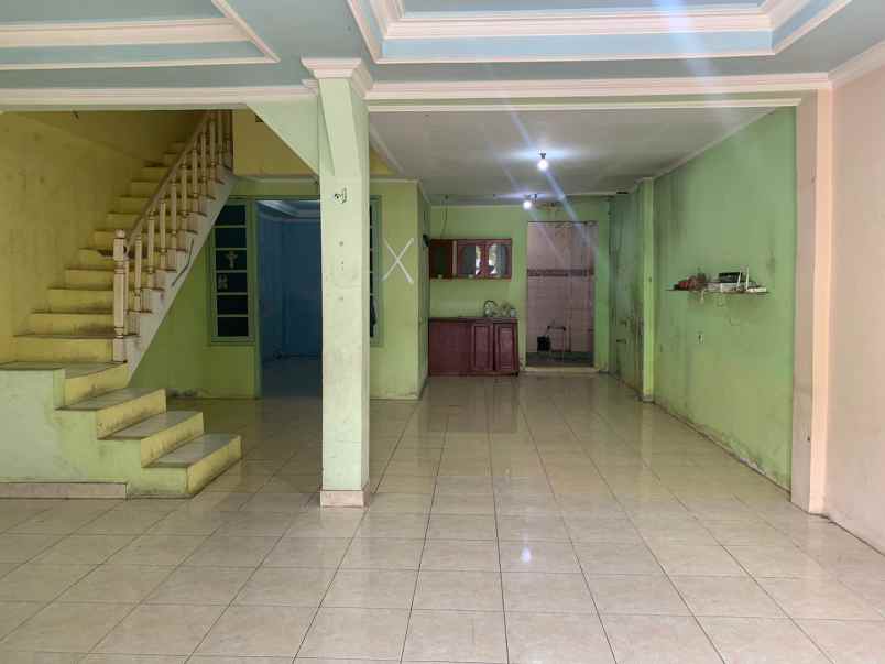 dijual rumah kelapa kopyor kelapa gading