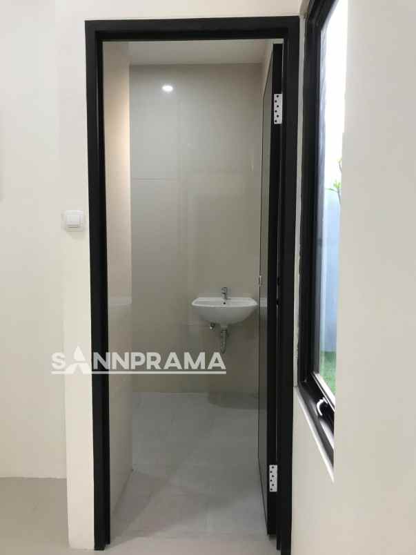 dijual rumah kemang bogor