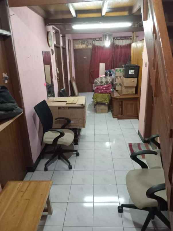 dijual rumah kembar