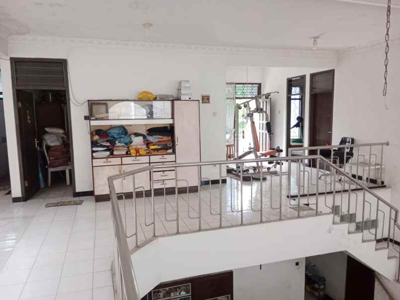 dijual rumah klampis ngasem sukolilo