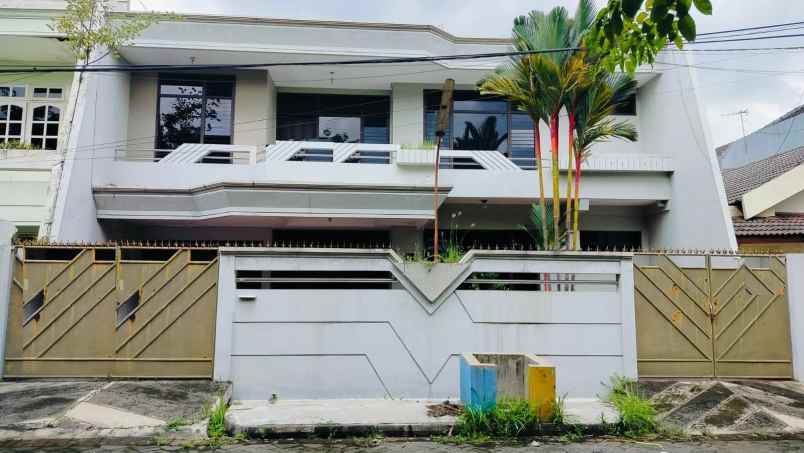 dijual rumah klampis ngasem sukolilo