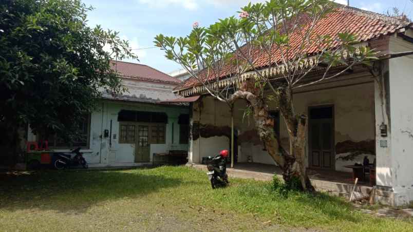 dijual rumah klasik pusat kota purwokerto