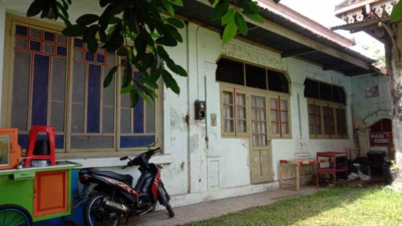 dijual rumah klasik pusat kota purwokerto