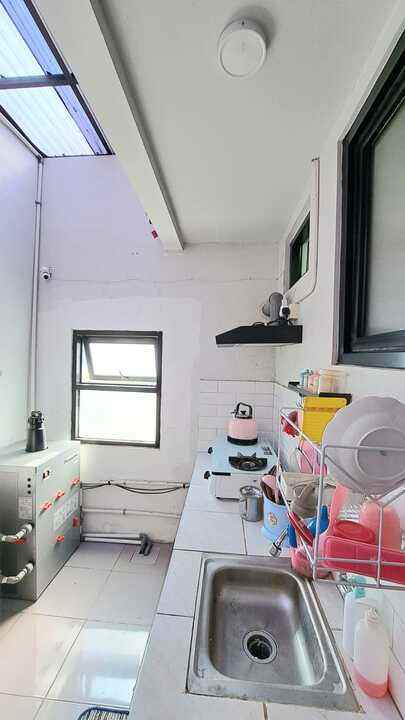 dijual rumah komp bumi cikoneng buah