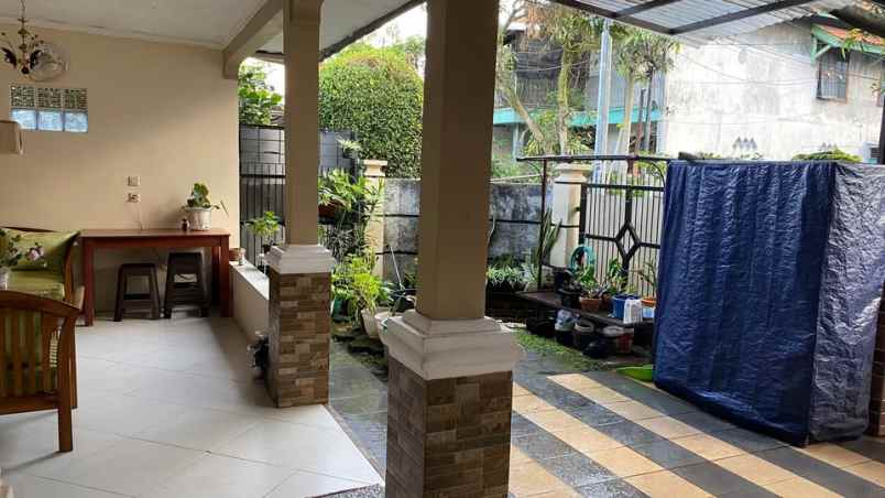 dijual rumah komplek bandung indah raya