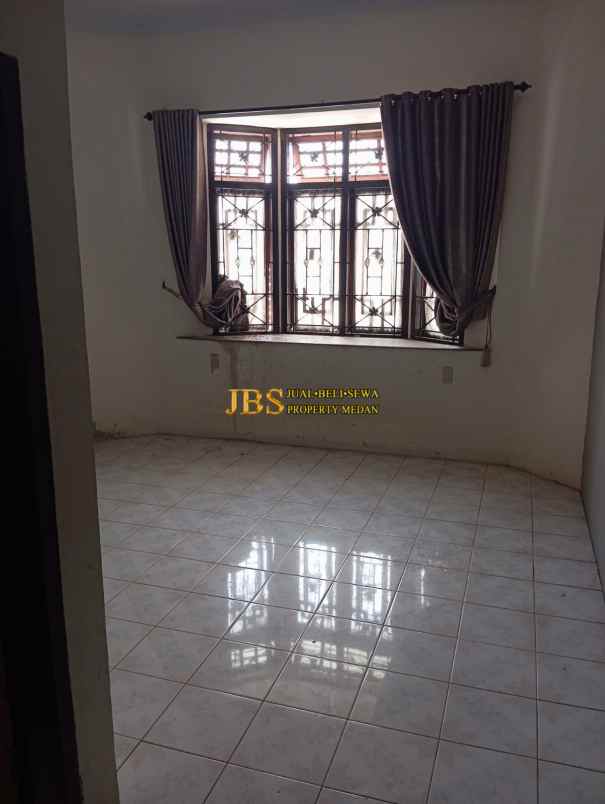 dijual rumah komplek beo indah jalan