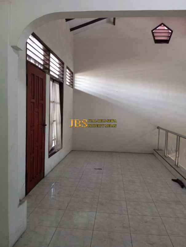 dijual rumah komplek beo indah jalan