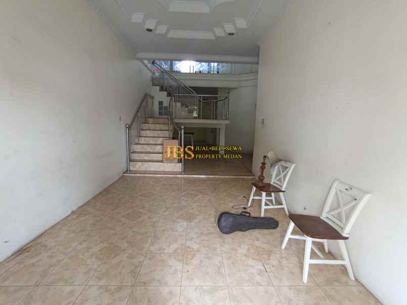 dijual rumah komplek beo indah jalan