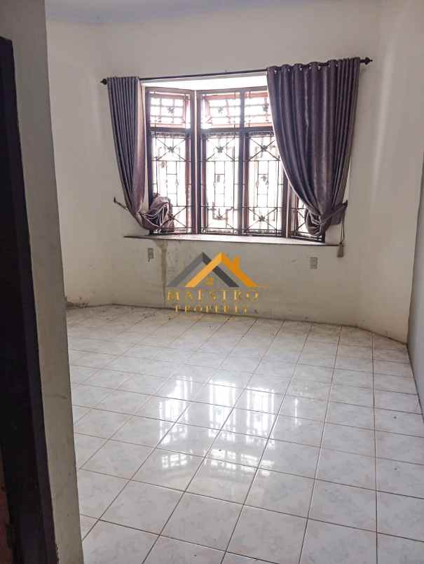 dijual rumah komplek beo indah jalan