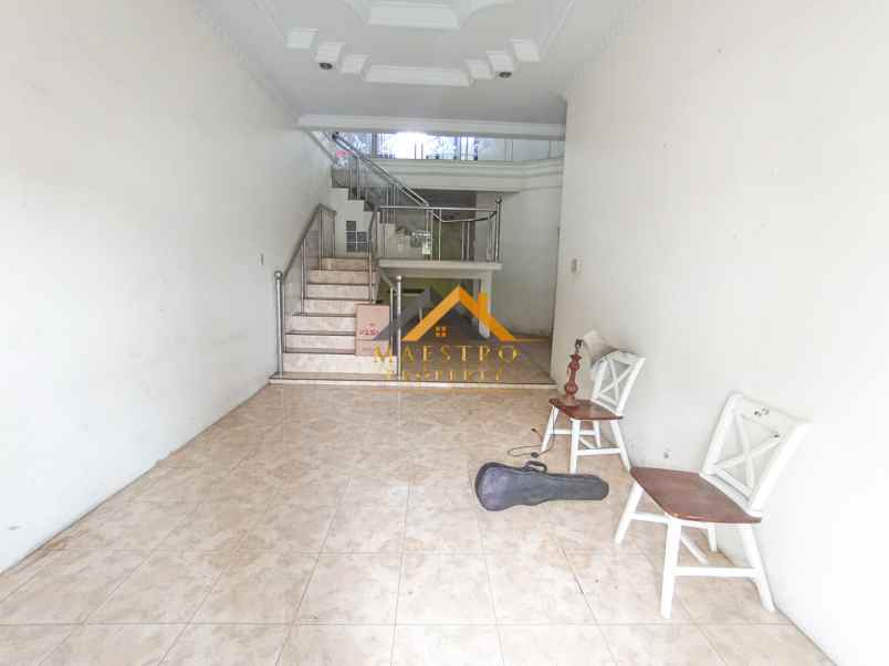 dijual rumah komplek beo indah jalan