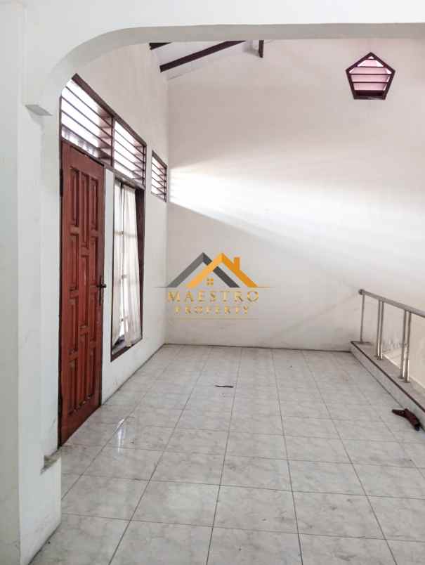 dijual rumah komplek beo indah jalan