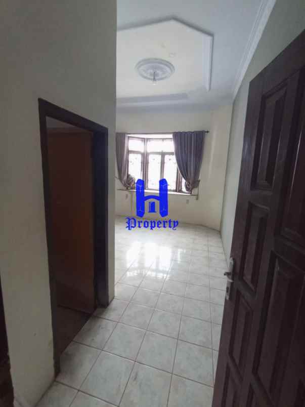 dijual rumah komplek beo indah jalan