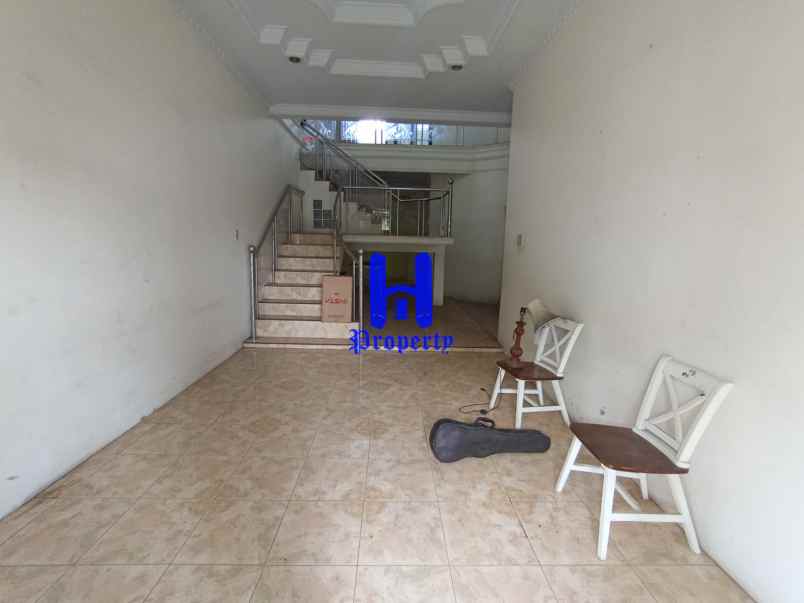 dijual rumah komplek beo indah jalan