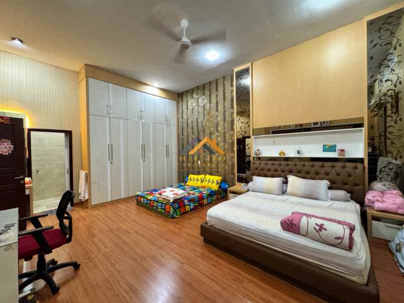 dijual rumah komplek cemara asri jl asoka