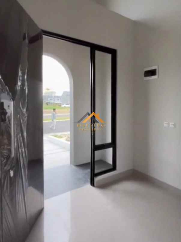 dijual rumah komplek citraland tanjung