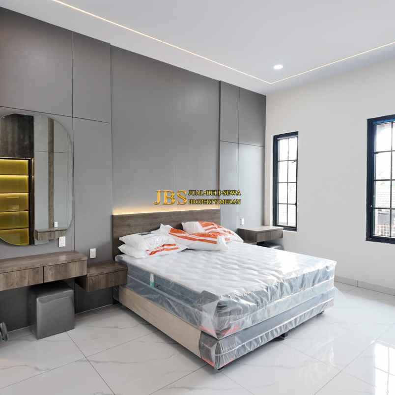 dijual rumah komplek darling house