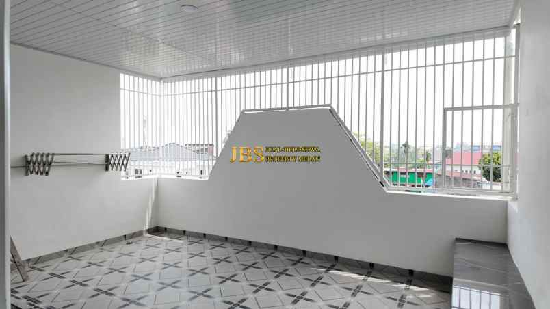 dijual rumah komplek darling house