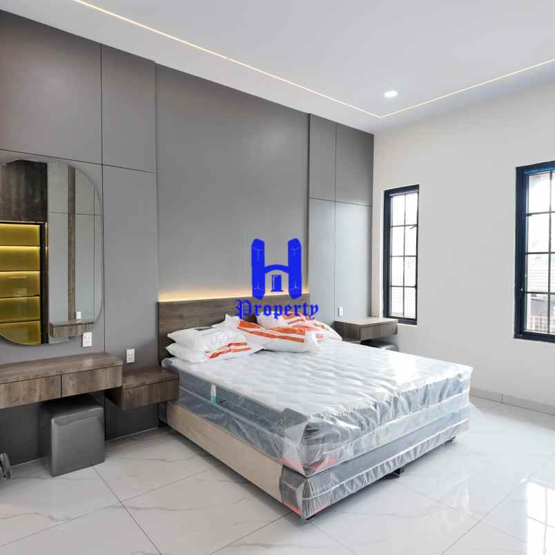 dijual rumah komplek darling house