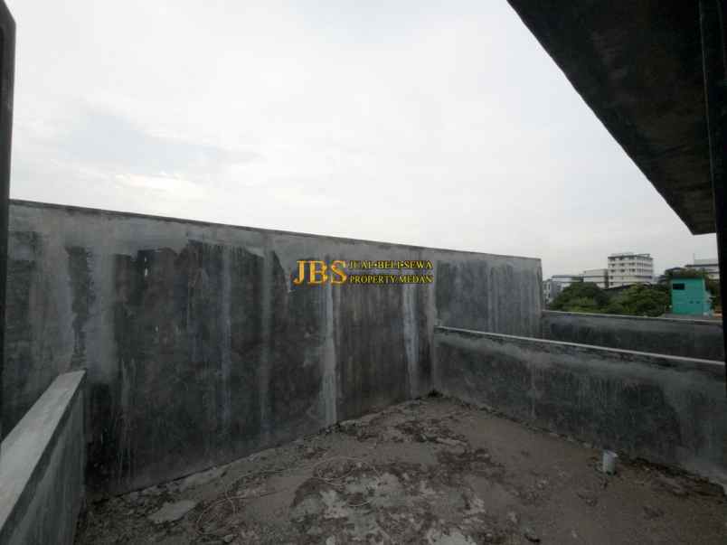 dijual rumah komplek harmoni regency