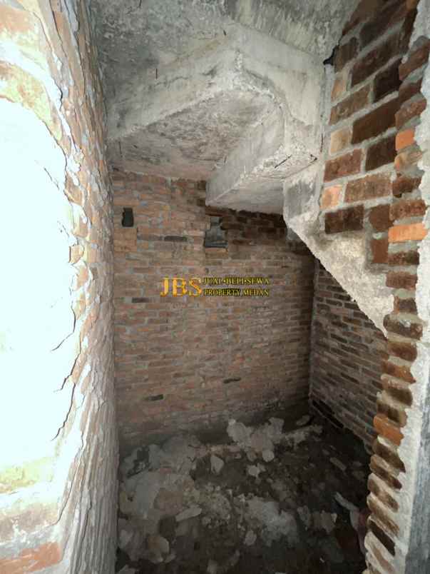 dijual rumah komplek harmoni regency