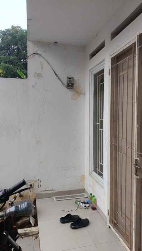 dijual rumah komplek lokasi strategis