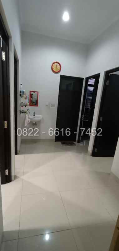 dijual rumah komplek lumbung padi merah