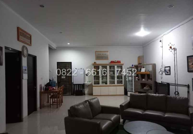 dijual rumah komplek lumbung padi merah