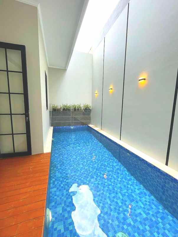 dijual rumah komplek one gate di joglo