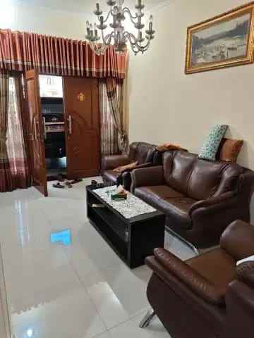 dijual rumah komplek sakura regency