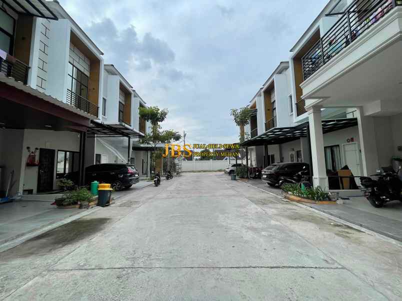 dijual rumah komplek sentosa park