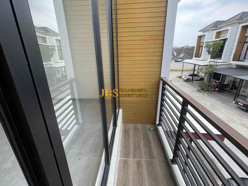 dijual rumah komplek sentosa park