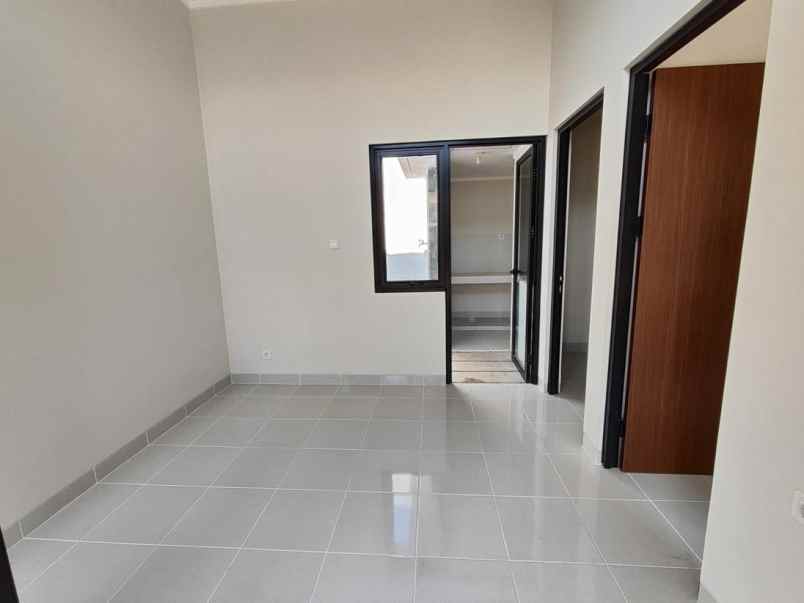 dijual rumah kondangan karawang timur