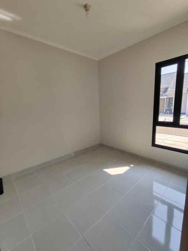 dijual rumah kondangan karawang timur