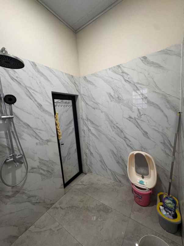 dijual rumah kopo sukamenak bandung