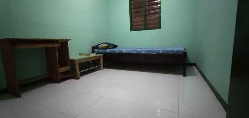 dijual rumah kos 10 kamar bonus kios 2 menit ke unsud