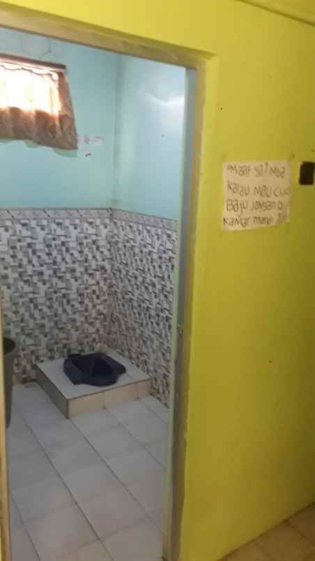 dijual rumah kos dan kios selangkah ke kampus unsud