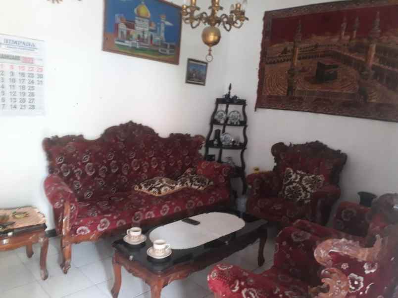 dijual rumah kos dan kios selangkah ke kampus unsud