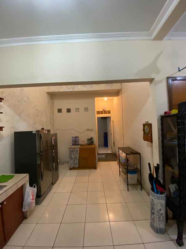 dijual rumah kota baru parahyangan kbp