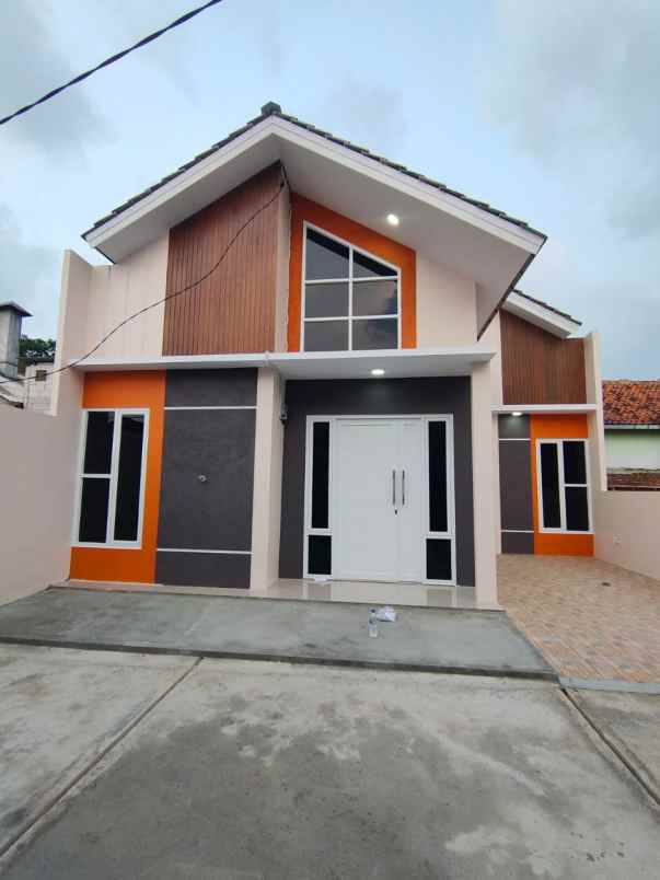 dijual rumah kp pulo asem