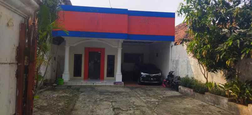 dijual rumah kramat kwitang dan senen