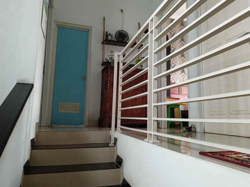 dijual rumah kranggan jatisampurna