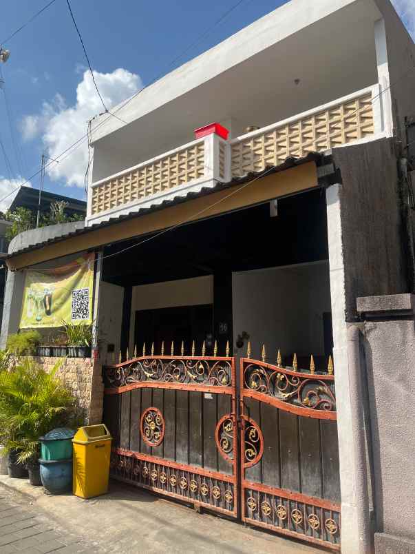 dijual rumah lantai 2 lokasi gunung rinjani