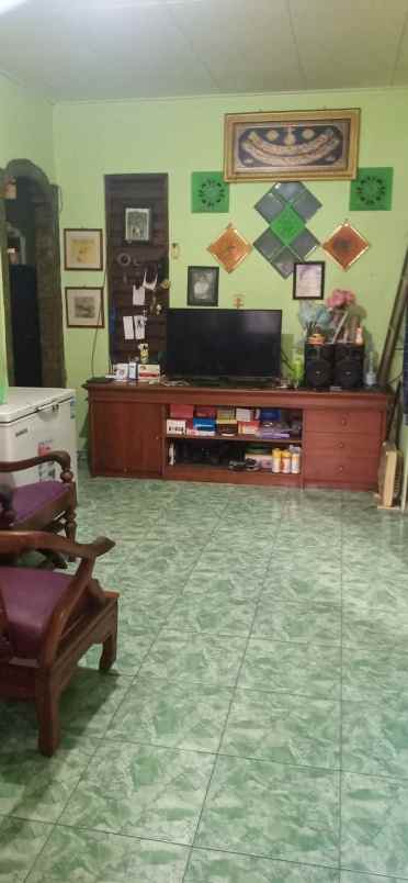 dijual rumah lokasi jalan utama korinuansa jimbaran