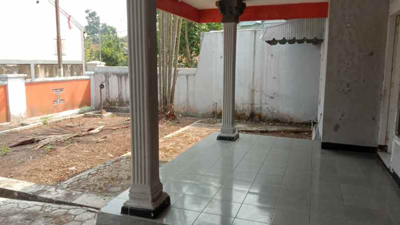 dijual rumah luas 5 menit ke stasiun