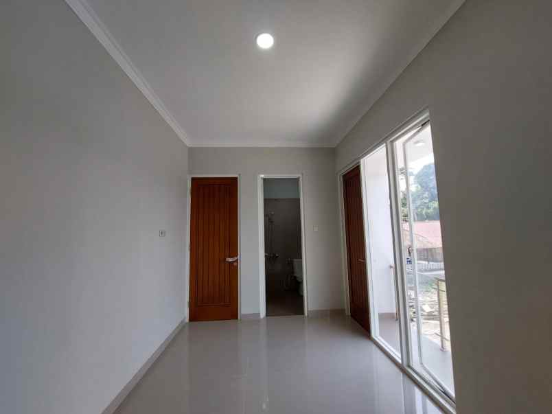 dijual rumah madurejo