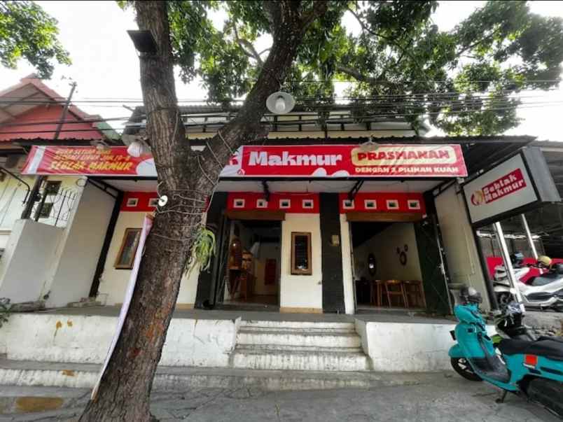 dijual rumah makan jebres surakarta jawa tengah