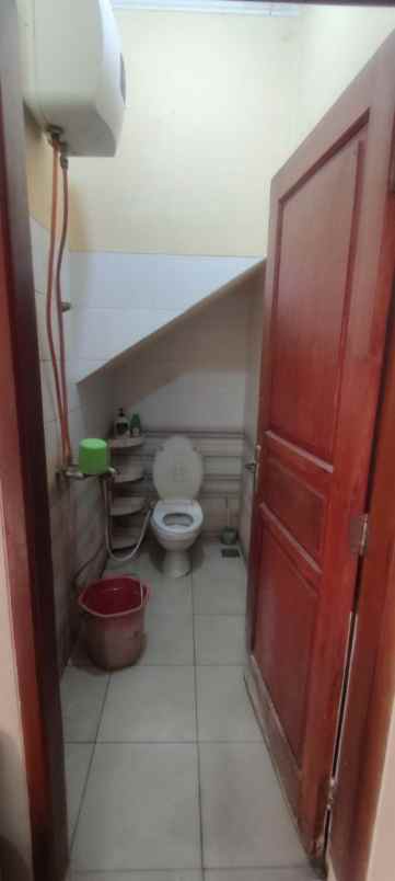 dijual rumah margahayu barat
