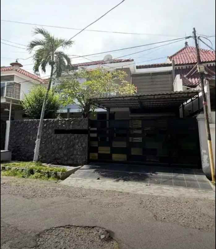 dijual rumah margorejo indah