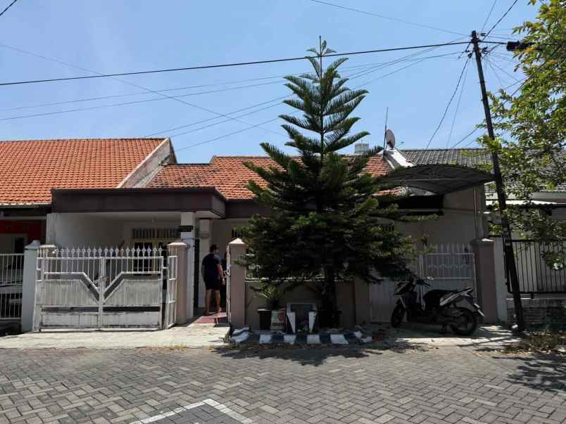 dijual rumah medokan asri
